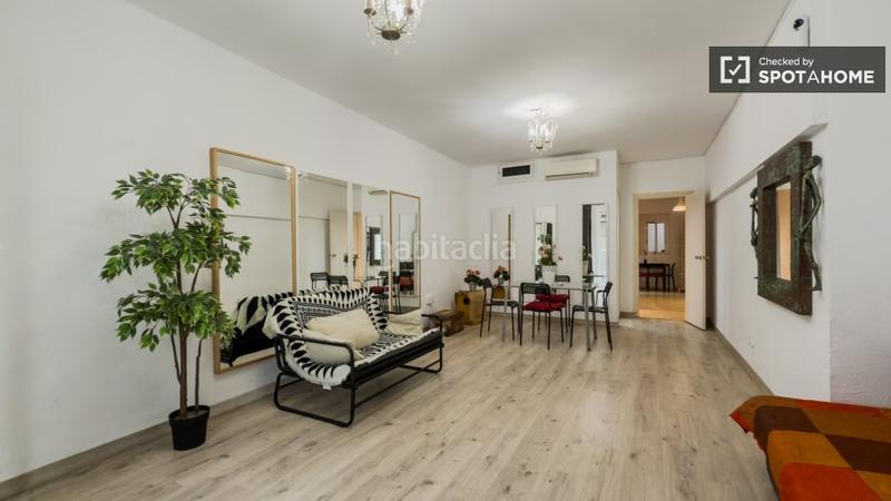 Foto 33b04c10-ab97-40b1-89a8-447c7e30c8ff. Alquiler piso acogedor estudio en alquiler en el Raval, . en Barcelona