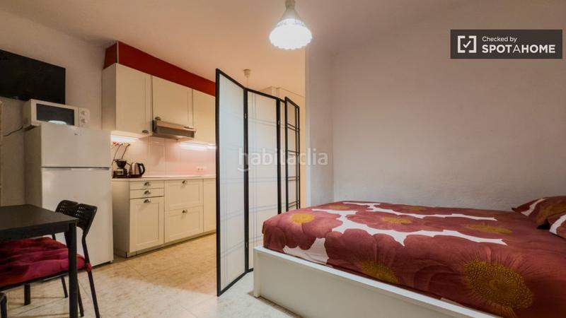 Foto 1c08cc52-4e22-45f9-a184-3dba71d8055b. Rent flat with heating in Raval Barcelona