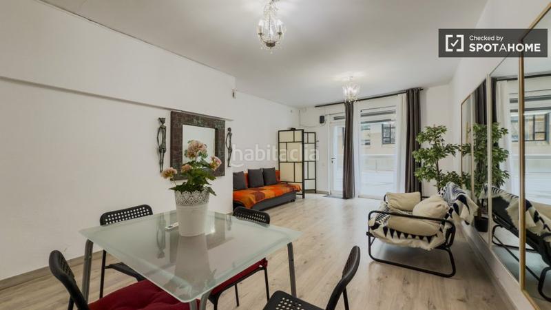 Foto 2e1e9c91-d835-4489-8a34-769f2298867c. Rent flat with heating in Raval Barcelona