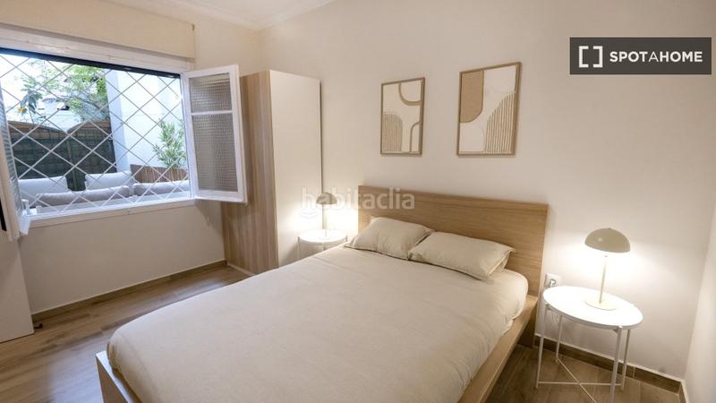 Foto 9e845012-dfa6-47af-8932-905b333199f2. Alquiler piso apartamento de 4 habitaciones en alquiler en leixample, en Barcelona