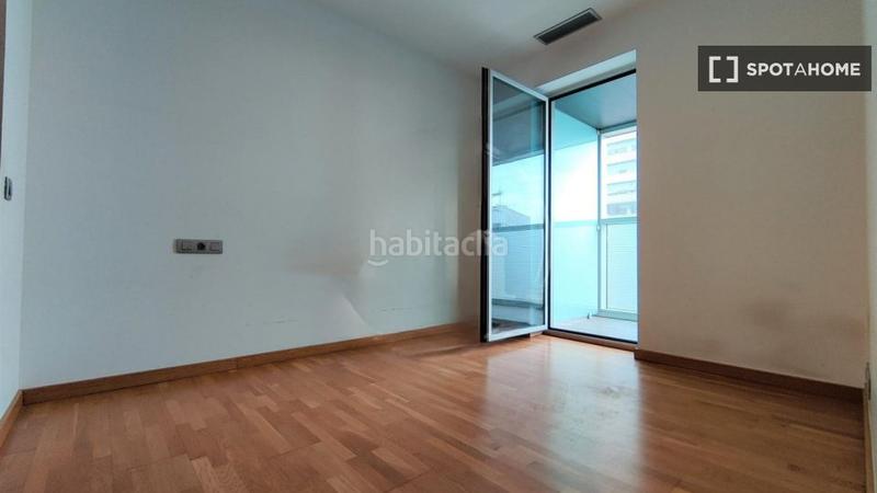 Foto 5a1880af-fd08-4253-8b7d-17f55bcc4f21. Rent flat with heating in Santa Eulàlia Hospitalet de Llobregat (L´)