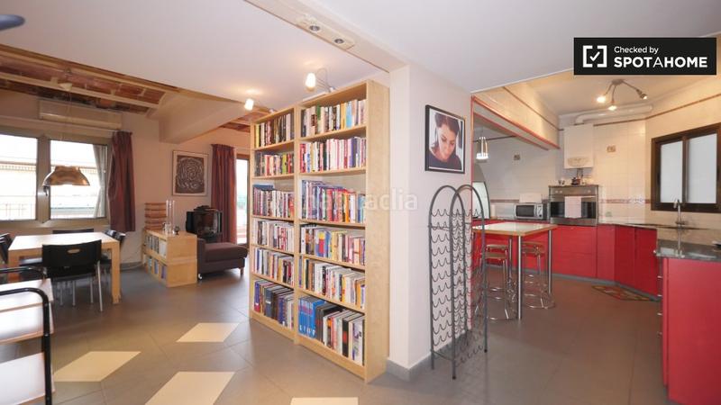 Foto 6e7627f0-b86d-4d2b-95f0-e8e721250343. Miete etagenwohnung mit heizung in Sant Antoni Barcelona