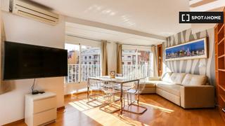 Miete Etagenwohnung in Sagrada Família. Piso de 2 habitaciones en alquiler en la sagrada familla.