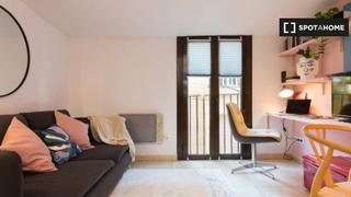 Lloguer Pis a St. Pere - Sta. Caterina - El Born. Bonito apartamento de 1 dormitorio en alquiler en el moderno el