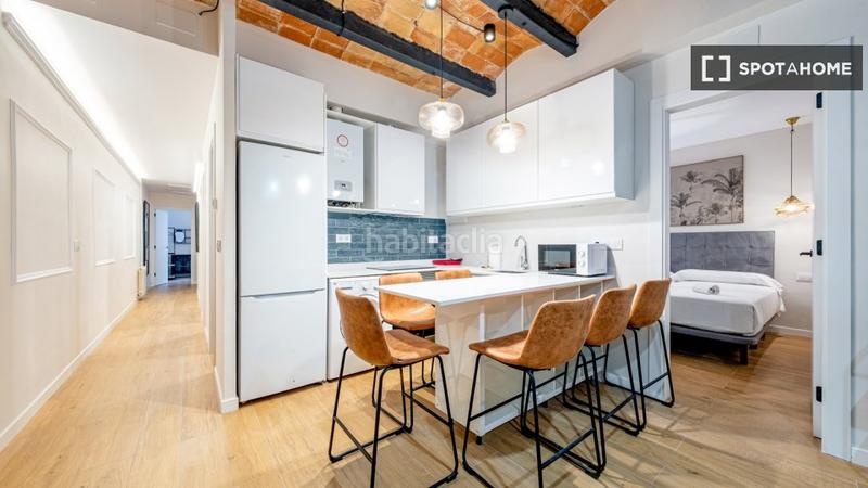 Foto 2429ca01-50eb-4010-93b2-45f82a980038. Alquiler piso apartamento de 4 dormitorios en alquiler en horta guinardó, en Barcelona