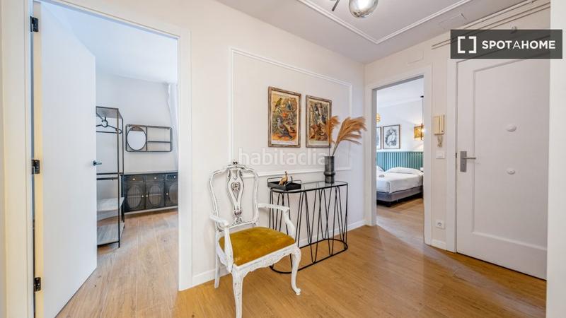 Foto 96ba609d-57f3-43f3-ba4b-83d7bb8eae37. Alquiler piso apartamento de 4 dormitorios en alquiler en horta guinardó, en Barcelona