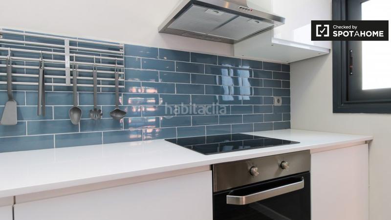 Foto 0e4c829d-8360-40ca-83ae-9eba281fa7e5. Lloguer pis amb calefacció a Porta Barcelona