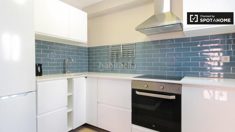 Foto bf604491-b520-4d38-83be-28719cf98f47. Lloguer pis amb calefacció a Porta Barcelona