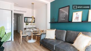 Location Appartement à Sants-Badal. Apartamento de 3 dormitorios en les corts, barcelona