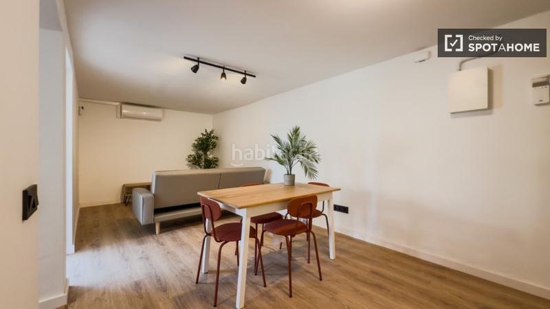 Foto 26ccece8-2847-41b3-aeea-3a799f96b6da. Lloguer pis amb calefacció a Les Planes Hospitalet de Llobregat (L´)