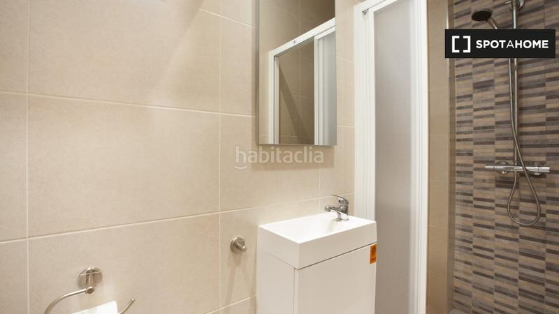 Foto df8b9b8d-f255-4e48-9781-4ffeb3dde6e1. Lloguer pis amb calefacció a Barceloneta Barcelona