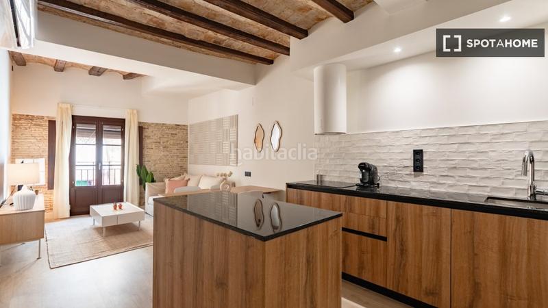 Foto 23d18bbd-0bd0-49e4-a452-323efcdb3868. Affitto appartamento con riscaldamento in Raval Barcelona