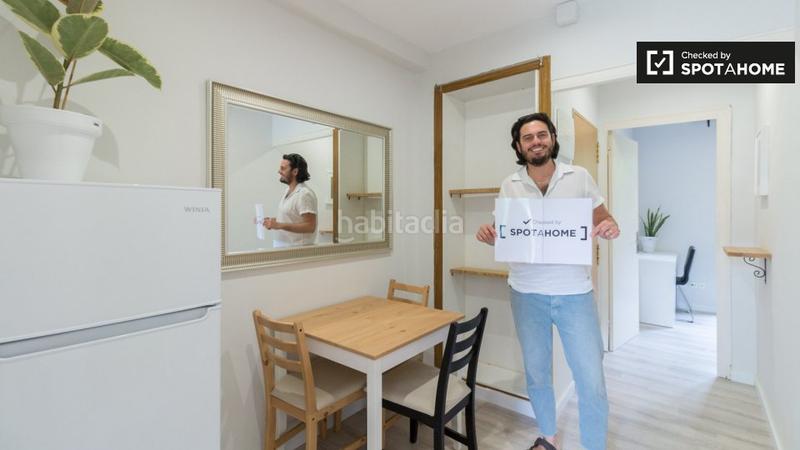 Foto dd8e5d93-eb06-4050-b640-7cb2a103ecb4. Rent flat with heating in Sant Antoni Barcelona