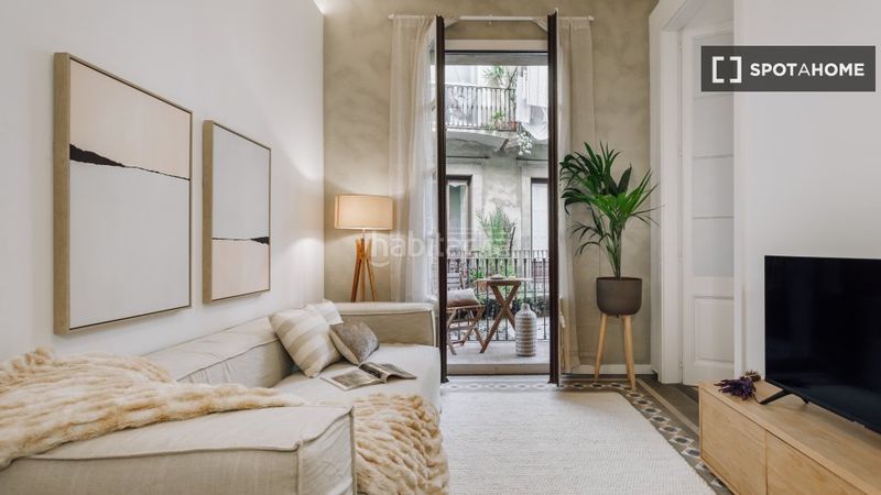 Foto 1d8ee135-9b59-4971-a4de-e10bfde2a291. Rent flat with heating in L´Antiga Esquerra de l´Eixample Barcelona