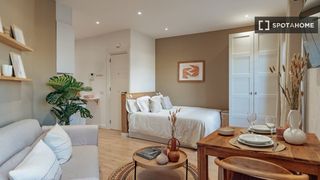 Location Appartement à Gòtic. Estudio en alquiler en el barrio gótico, barcelona
