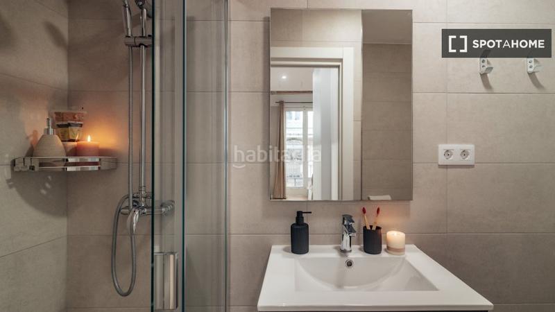 Foto 4e5bff71-6c89-4326-91c1-fd8bfee73bc7. Location appartement avec chauffage dans Gòtic Barcelona