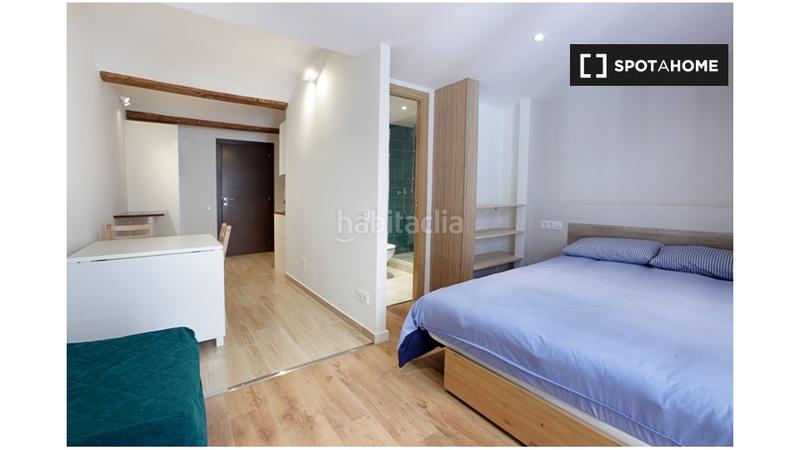 Foto 54778987-df67-4e3b-b47f-9c487c0ec7c5. Rent flat with heating in Raval Barcelona