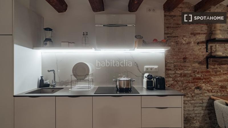 Foto 41333cf8-6c95-4dae-aeb5-50b8eddc8912. Miete etagenwohnung mit heizung in Vila de Gràcia Barcelona