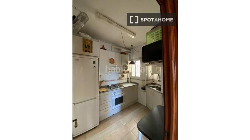 Foto e5bd360e-81b3-481c-8d47-568affe2416f. Alquiler piso apartamento de 2 habitaciones en el poble sec, en Barcelona