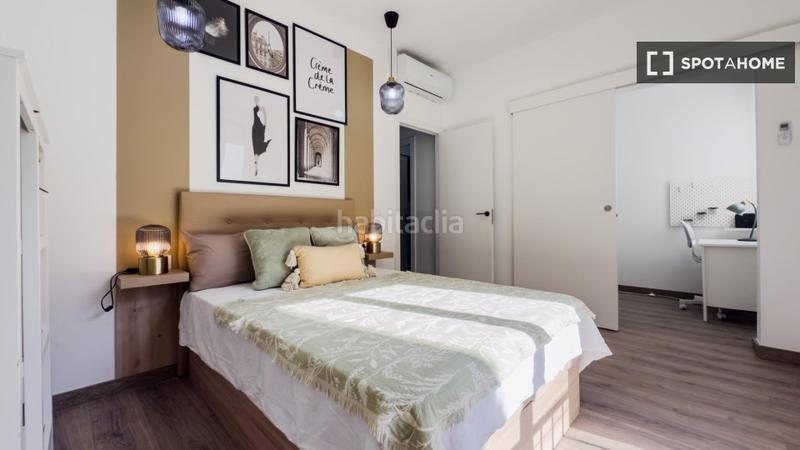 Foto 818b681b-4127-425b-bfd1-d8456b934d4f. Rent flat with heating in Raval Barcelona