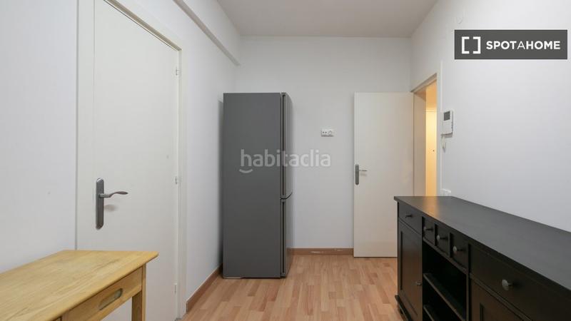 Foto e0a38f85-2ca6-46ee-9125-06875e583624. Alquiler piso apartamento de 3 dormitorios en alquiler en sant gervasi, en Barcelona