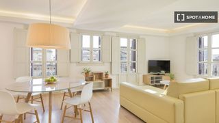 Lloguer Pis a Gòtic. Piso en alquiler de 2 habitaciones en el gòtic, barcelona