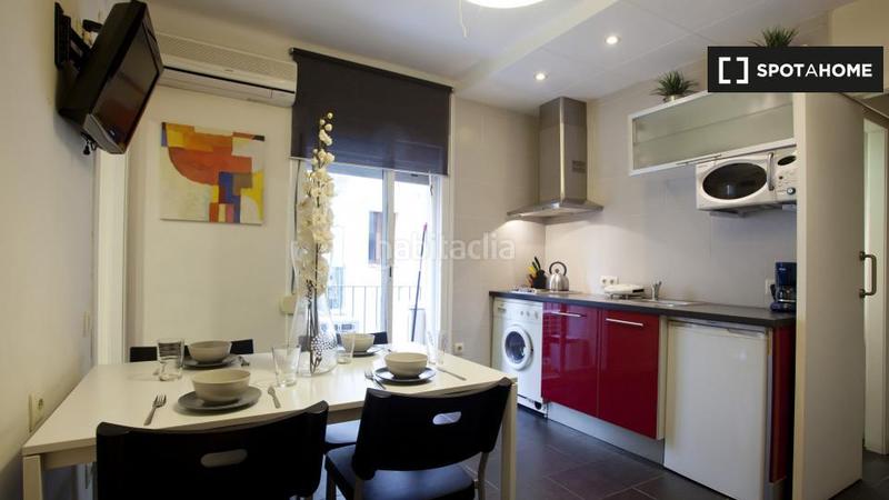 Foto f5fed2a6-e275-4fed-a2a9-f3a408af83a4. Alquiler piso apartamento de 2 dormitorios en alquiler en la Barceloneta en Barcelona