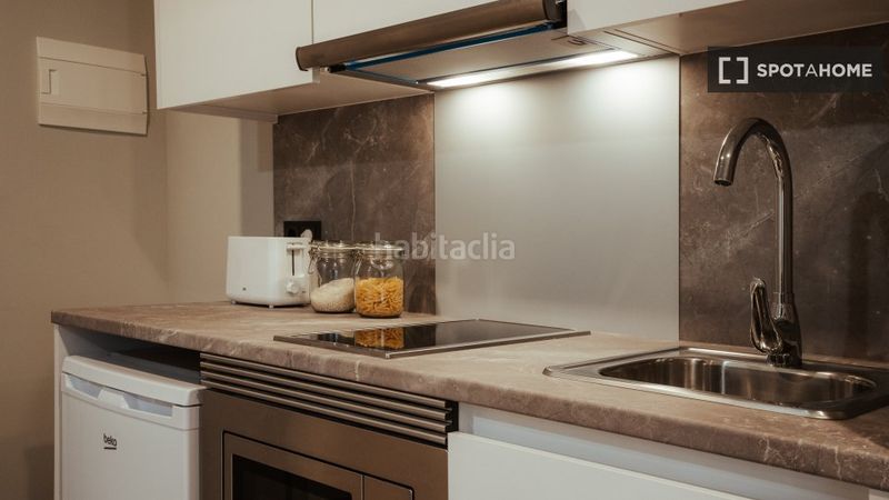 Foto 51a9ed3f-2fd6-42b5-8f83-f48a8cbcfc3f. Alquiler piso  en alquiler de 1 habitación, el besòs, en Barcelona