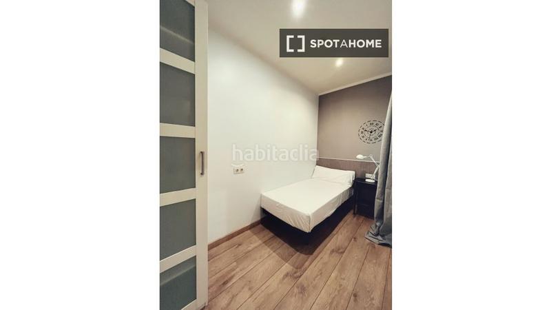 Foto bd6704ba-e14a-4161-b28f-626750c602e0. Rent flat with heating in Font de la Guatlla Barcelona