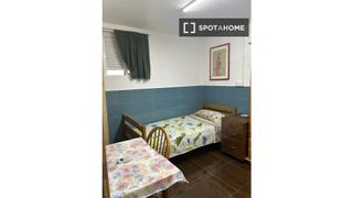 Miete Etagenwohnung in La Torrassa. Estudio en alquiler en la torrassa, barcelona