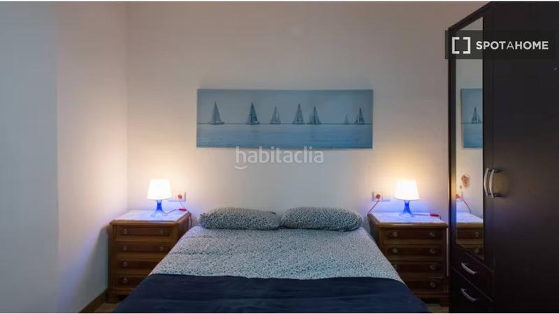 Foto cff3e856-624e-4ec4-aa1e-d28f26451638. Rent flat with heating in Turó de la Peira Barcelona