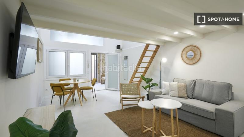 Foto 88f955af-5daa-42b8-867f-42b422b3d332. Alquiler piso  de 2 habitaciones en alquiler en el Raval, . en Barcelona