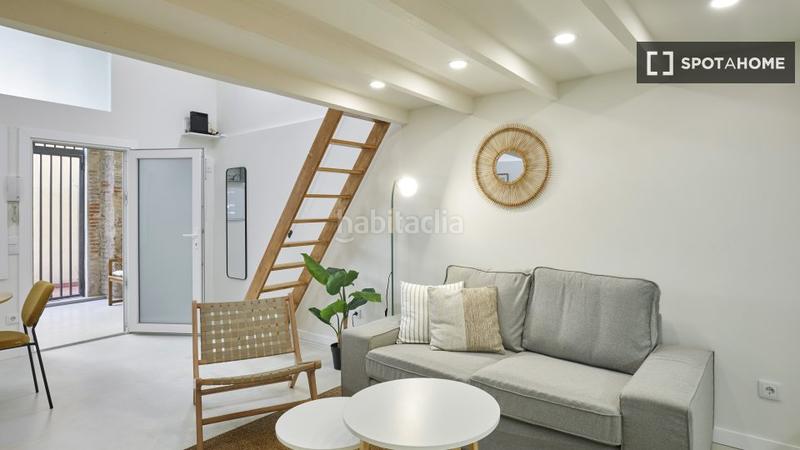 Foto d6c21ea6-bc40-4a37-9a35-4372c350d07f. Alquiler piso  de 2 habitaciones en alquiler en el Raval, . en Barcelona