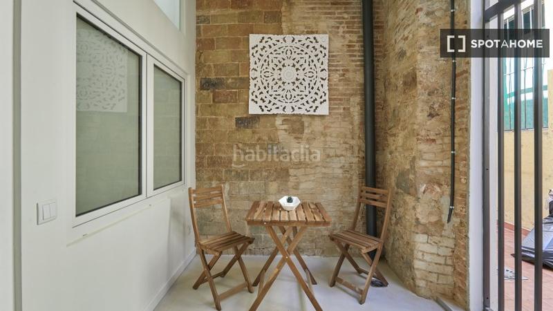 Foto d9f75e32-2f81-46bb-8dde-ee8c33573e29. Alquiler piso  de 2 habitaciones en alquiler en el Raval, . en Barcelona