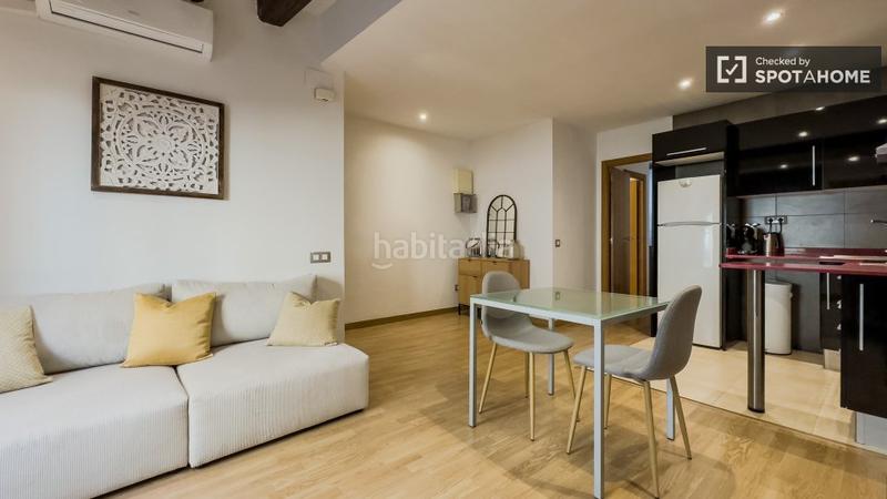 Foto e363185b-88b0-43d2-a67b-695d8567f268. Affitto appartamento con riscaldamento in Raval Barcelona