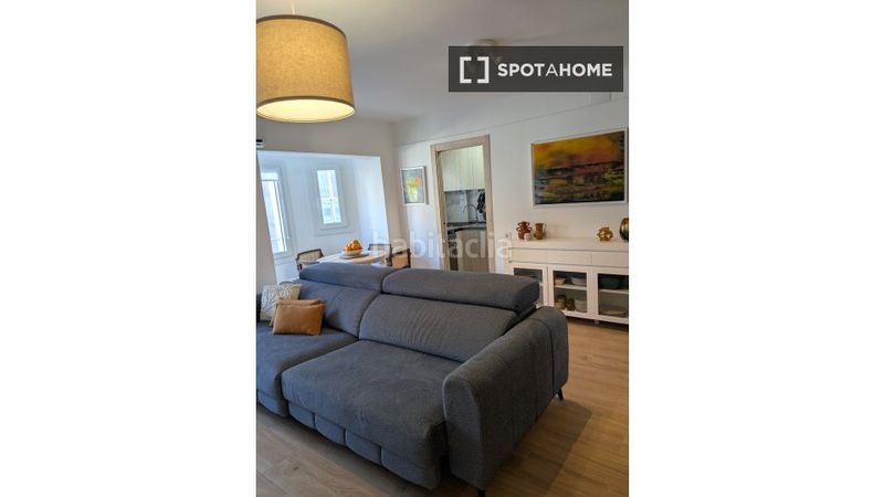 Foto cb260c75-6eb4-4b98-96d8-ff43a48c40e8. Alquiler piso  de 2 habitaciones en alquiler en santa coloma, barcelona en Santa Coloma de Gramenet