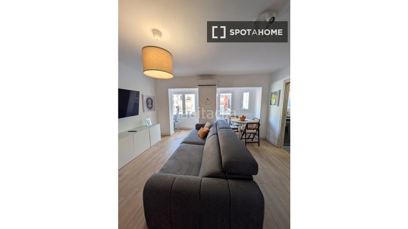 Foto f6d15ad9-3e29-45a3-aa92-b854db39bf74. Alquiler piso  de 2 habitaciones en alquiler en santa coloma, barcelona en Santa Coloma de Gramenet