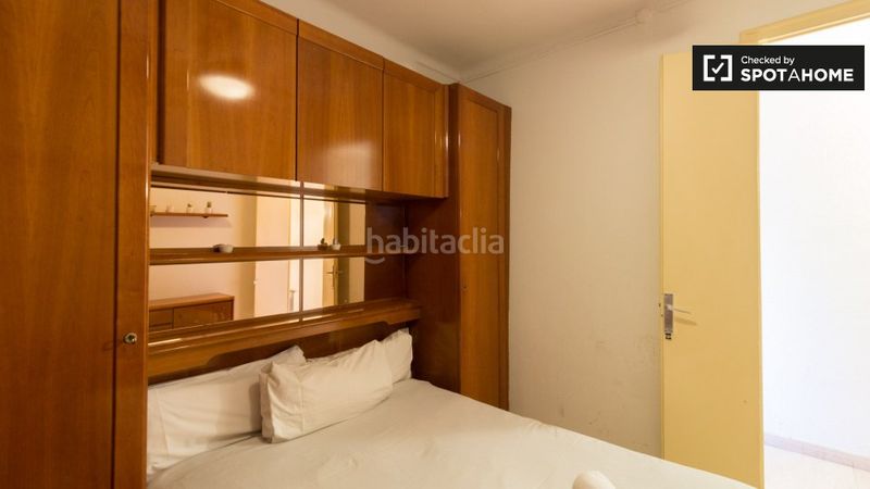 Foto 0a2a05d7-f760-4eb4-846b-9d2b733a631d. Lloguer pis amb calefacció a Vila de Gràcia Barcelona