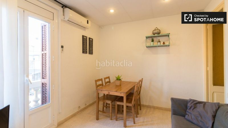 Foto 77d0bdab-38c8-4c29-b0a6-bc362dae8818. Lloguer pis amb calefacció a Vila de Gràcia Barcelona