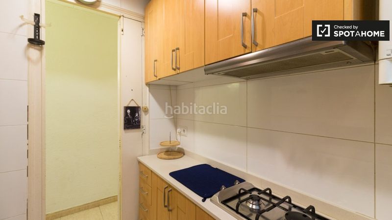 Foto a8f6a604-822d-444e-a80c-c11e85063dfb. Lloguer pis amb calefacció a Vila de Gràcia Barcelona