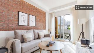 Alquiler Piso en Poblenou. Apartamento de 2 dormitorios en alquiler en el poblenou, barcelo