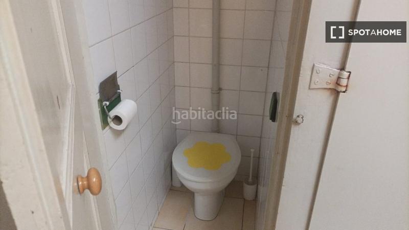 Foto c1a6de57-add6-4ca9-be41-b9cd32cb4bd6. Alquiler piso estudio en alquiler, el Raval, en Raval Barcelona