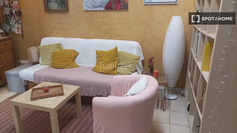 Foto 32343bc4-77a5-4ea3-8a3f-018bd138d704. Rent flat with heating in Raval Barcelona