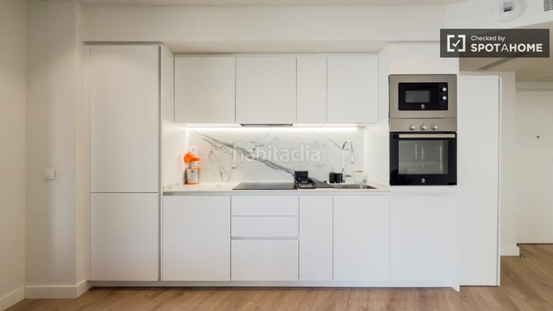 Foto 37f6ed27-b6e5-4480-9bd6-53f398aba653. Rent flat with heating in La Clota Barcelona