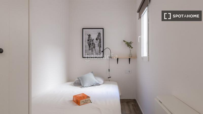 Foto 64c9db29-8935-4eaa-bf40-7c845cbcae7d. Alquiler piso apartamento de 4 habitaciones en alquiler en santa eulália en Hospitalet de Llobregat (L´)