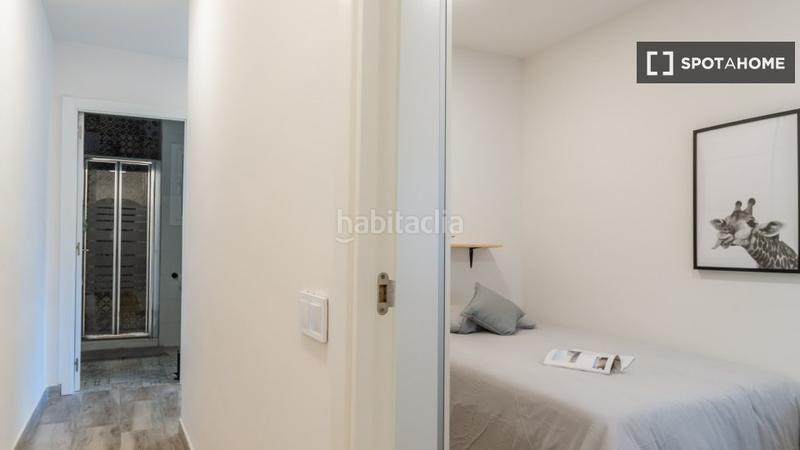 Foto f79a4d94-962a-4c57-90a5-99a89b1c84d2. Alquiler piso apartamento de 4 habitaciones en alquiler en santa eulália en Hospitalet de Llobregat (L´)