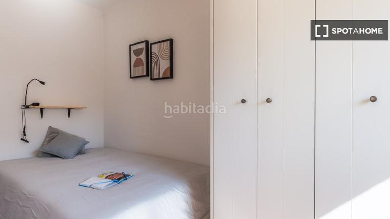 Foto 9a73b945-cd3d-4c65-860d-bf495c8f8b65. Miete etagenwohnung mit heizung in La Torrassa Hospitalet de Llobregat (L´)