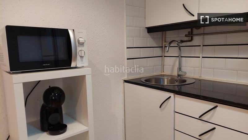Foto 135826e3-8926-4f74-bd43-1288ba7727f2. Alquiler piso apartamento de 1 dormitorio en alquiler en el Gòtic, en Barcelona