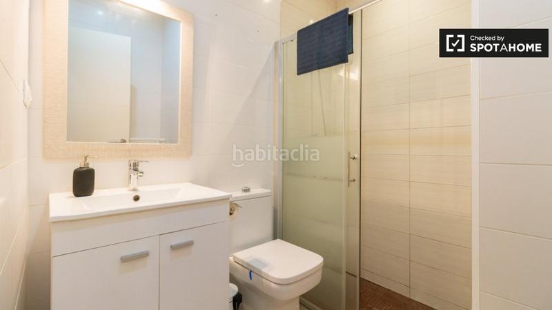 Foto 33f3ea60-9975-4cb1-bd2c-cb3bf6d7e95c. Alquiler piso apartamento de 2 dormitorios en alquiler en Barcelona