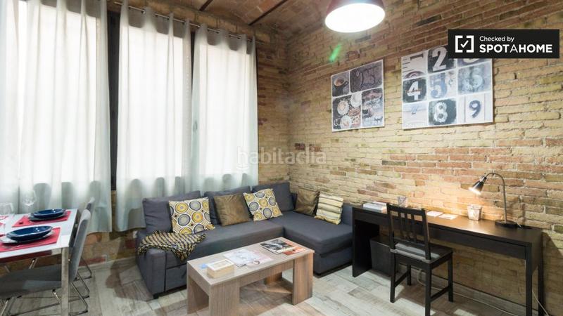 Foto 431b79e3-3a2c-4194-bdeb-6cc447a4ea93. Alquiler piso apartamento de 2 dormitorios en alquiler en Barcelona